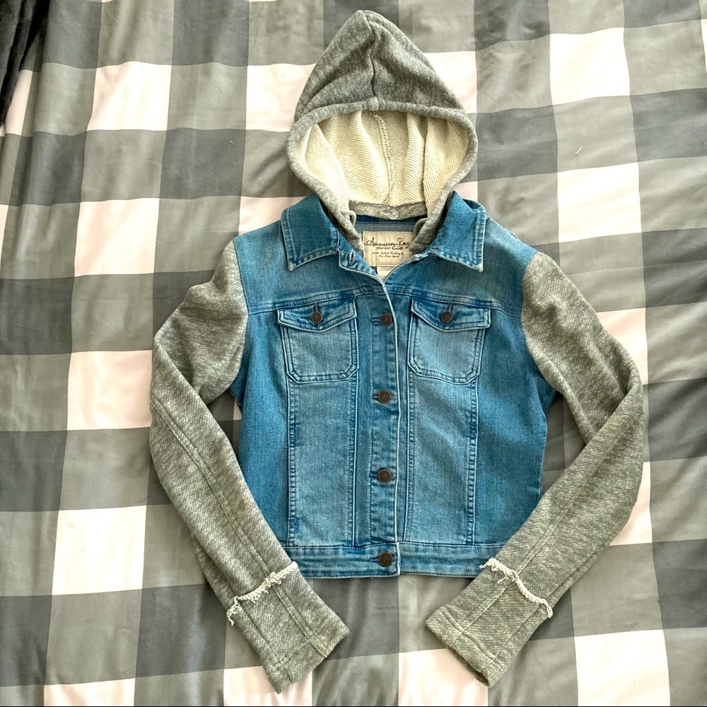 American Rag Cropped Jean Jacket Sz Small